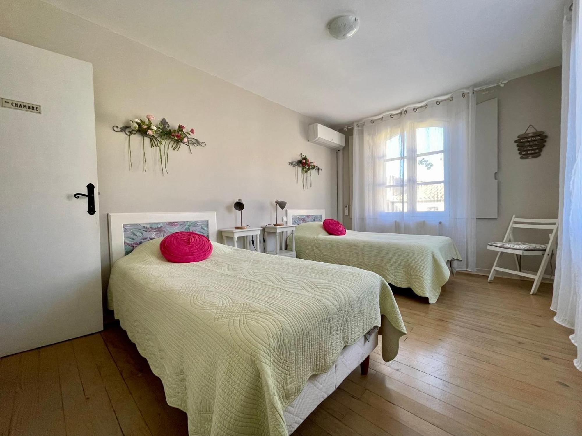 Cote Cite Appartements - Parking Prive - 100M Cite Medievale การ์กาซอน ภายนอก รูปภาพ